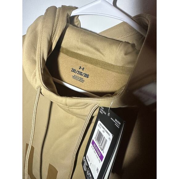 Under Armour Performance Hoodie Men’s Tan Lightweight Long Sleeve Hunting 2XL - Picture 4 of 5